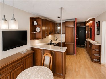 Zabrze, 37 m², 2 pokoje, do odświeżenia mieszkanie Zabrze