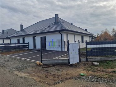 Dom w zabudowie bliźniaczej, 81,63 m², bez prowizji polecam dom Ratowice
