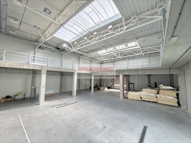 Nowoczesny magazyn i biura 820 m² Zabierzów polecam magazyn Zabierzów