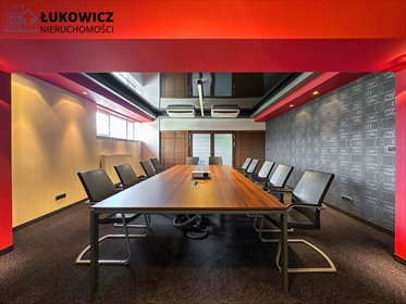 lokal użytkowy na wynajem 200m2 lokal użytkowy Bielsko-Biała, Osiedle Karpackie