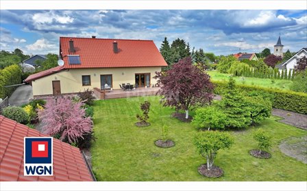 Sprzedam przestronny dom 182 m² w Wawrówie, gotowy do zamieszkania dom Wawrów, Sadowa