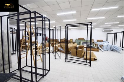 Lokal użytkowy na sprzedaż Żarów 980m2 Foto 4