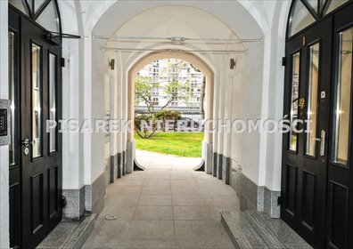Inwestycyjny apartament 2-pokojowy w odrestaurowanej kamienicy mieszkanie Warszawa, Wola, Mirów, Waliców