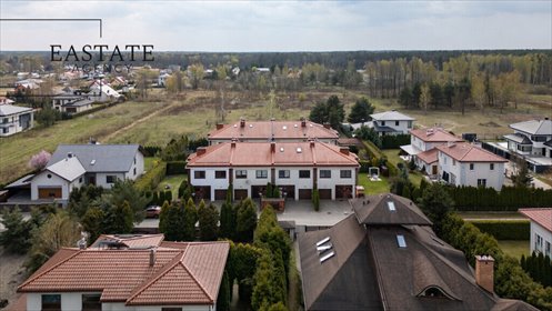 Przestronny dom 225 m² z garażem, gotowy do zamieszkania dom Izabelin-Dziekanówek, Lasek Brzozowy