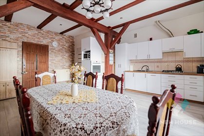 Duży dom z potencjałem inwestycyjnym w centrum Reszla dom Reszel, Warmińska