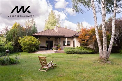 Dom z własnym lasem i 1500 m² działki. dom Komorów, Tęczowa