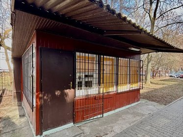 Kiosk handlowo-usługowy w świetnej lokalizacji, 32 m² lokal użytkowy Kraków, Krowoderskich Zuchów
