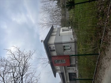 Przestronny dom z garażem, lasem i ogródkiem w Milanówku dom Milanówek, Polesie