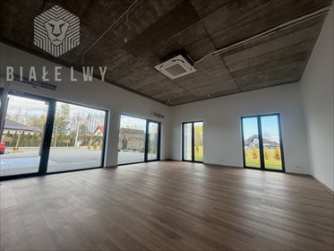Wynajmę nowoczesny lokal 73 m² w Prażmowie z witrynami lokal użytkowy Prażmów, Piotra Czołchańskiego