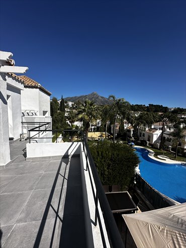 Luksusowe 106 m² mieszkanie z tarasem w Marbella zapraszam mieszkanie Nueva Andalucia Señorio de Gonzaga, Señorio de Gonzaga