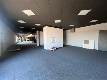 Zapraszam do wynajmu lokalu 480 m² w Wyrach z parkingiem lokal użytkowy Wyry
