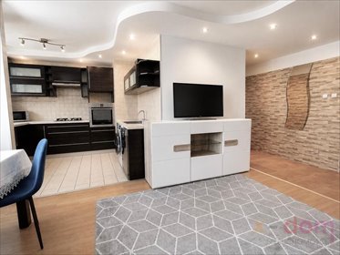 Do sprzedania funkcjonalne 43 m² na parterze w Kielcach mieszkanie Kielce, Szydłówek, Wiśniowa