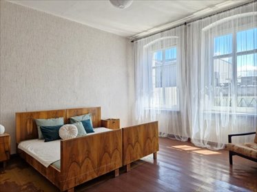 Urokliwe 4-pokojowe mieszkanie w kamienicy z duszą mieszkanie Opole, Centrum, Kośnego
