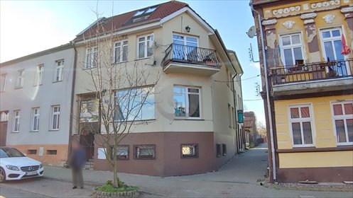 Na sprzedaż przestronny dom z widokiem na jezioro, 10 pokoi dom Lubniewice