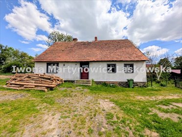Sprzedam uroczy dom z budynkami gospodarczymi na 1841 m² w Wińsku dom Wińsko