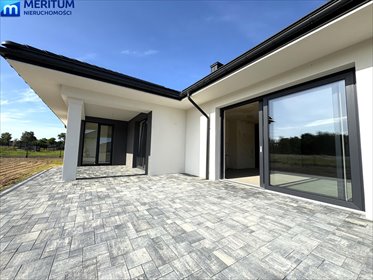 Przestronny dom 205 m² z garażem i nowoczesnym wyposażeniem dom Nadarzyn