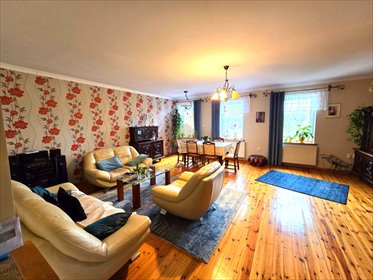 Do sprzedania hotel 1044 m² z 15 pokojami i apartamentami lokal użytkowy Wałbrzych