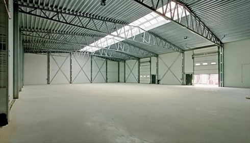 Nowoczesna hala magazynowa 1241 m2 z biurami, świetna lokalizacja magazyn Chwaszczyno