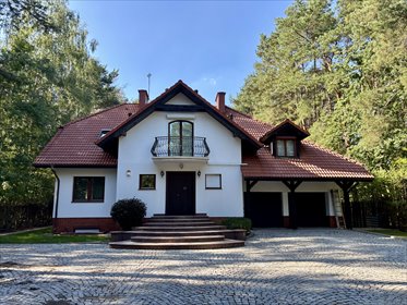 Rezydencja z basenem, sauną i dużym ogrodem dom Stare Babice, Białej Góry