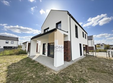 Nowoczesny dom bliźniaczy 152m2 z ogrodem i garażem dom Szczodre, Orzechowa