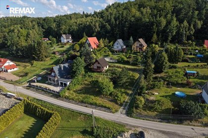 Działka 961 m² z budynkiem i mediami w Zagórniku. działka Zagórnik, Skornicka