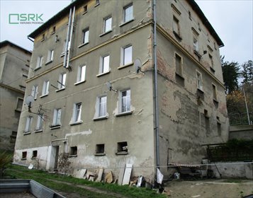 Urokliwe 31,9 m² z piwnicami i zabytkowym charakterem. mieszkanie Wałbrzych, Sobięcin, Zachodnia