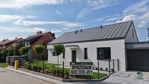 Nowoczesny dom 4 pokoi z garażem - Ciechocinek dom Ciechocinek