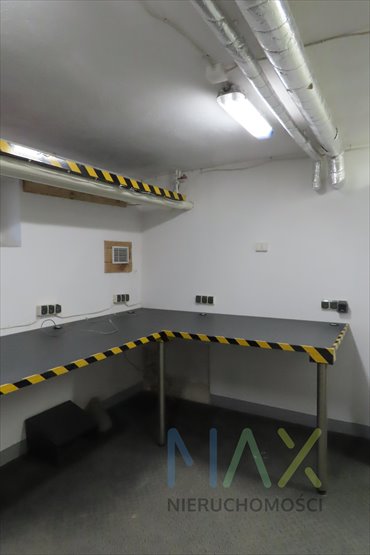 Polecam przestronny lokal 43 m² na Nowej Hucie z garażem lokal użytkowy Kraków, Kraków-Nowa Huta, Nowa Huta, os. Albertyńskie