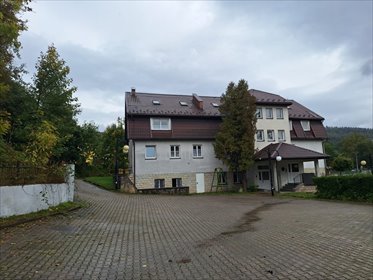 Polecam funkcjonalny lokal użytkowy 495 m² w Lądku-Zdroju lokal użytkowy Lądek-Zdrój, Klonowa
