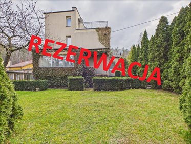 Przestronny dom 240 m² z 8 pokojami, garażem i potencjałem inwestycyjnym dom Rumia, Zielarska