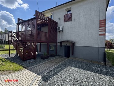 Dom z dużą piwnicą i garażem w Siedlikowie dom Siedlików