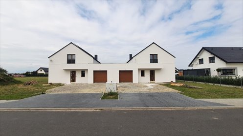 Polecam dom 160 m² z dużym garażem 28 m² w Lipkach dom Lipki