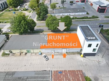 Przestronna hala 288 m² z mediami i przeszkl. wejściem. lokal użytkowy Piła