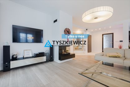 Przestronny dom wolnostojący 206 m², gotowy do zamieszkania dom Bolszewo, Broniewskiego