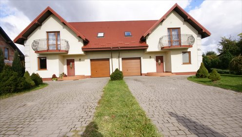 Dom z garażem i ogrodem w Piotrowicach - polecam! dom Piotrowice