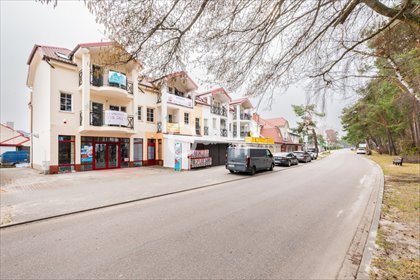 Inwestycyjny dom z 4 apartamentami i pralnią - polecam! dom Rowy, Wczasowa