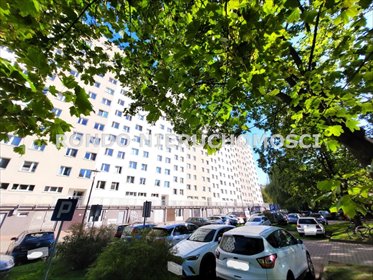 3-pokojowe mieszkanie w Krzykach - balkon, do remontu mieszkanie Wrocław, Krzyki, Krzyki