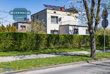 Komfortowy dom 140 m² z dużym ogrodem i nowoczesnym wykończeniem dom Zduńska Wola, Zielona