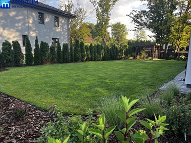 Nowoczesny bliźniak z garażem i dużą działką 450m2 dom Grodzisk Mazowiecki