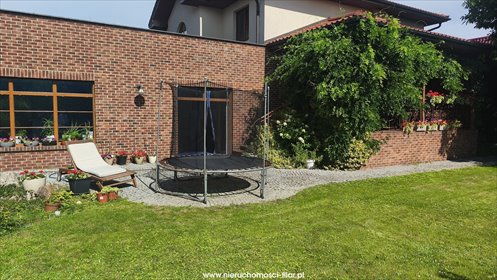 Dom z basenem, garażem 3-stanowiskowym i 274m² w Brzozie polecam dom Brzoza