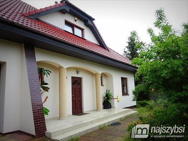 Przestronny dom 170 m2 z ogrodem, garażem i balkonem dom Morzyczyn, Centrum