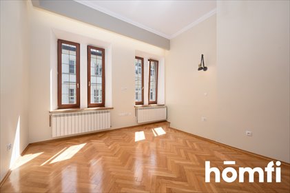 Unikalny lokal na Starym Mieście z widokiem na Kościół Mariacki lokal użytkowy Kraków, Śródmieście, Mikołajska