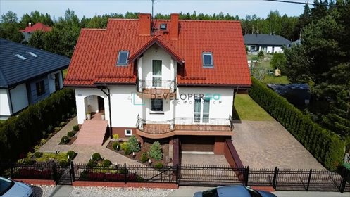 Komfortowy dom 173 m² z dużą działką i garażem dom Dąbrówka-Ług