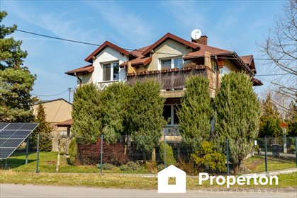 Dom z niezależnymi lokalami i potencjałem inwestycyjnym dom Pabianice