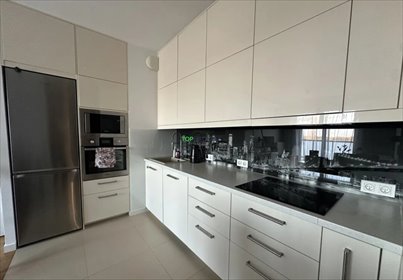 Wynajem 3-pokojowe mieszkanie z balkonem, klimatyzacją mieszkanie Warszawa, Ursynów Wyczółki, Kłobucka