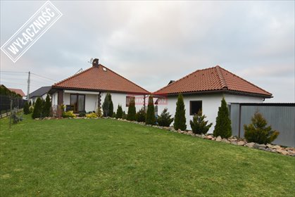 Dom wolnostojący 150m2 z kolektorami słonecznymi i garażem dom Łazany