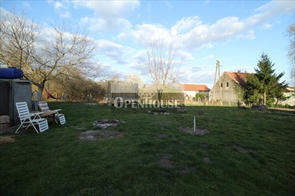 Dom z potencjałem w Stare Strącze – 100 m2, działka 14 arów dom Stare Strącze