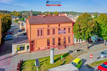 Sprzedam unikalny budynek 621 m² z piwnicą i lokalem usługowym dom Jastrowie