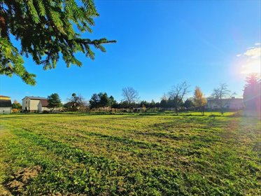 Działki budowlane 842 m² z mediami, teren płaski działka Łaziska, Krótka