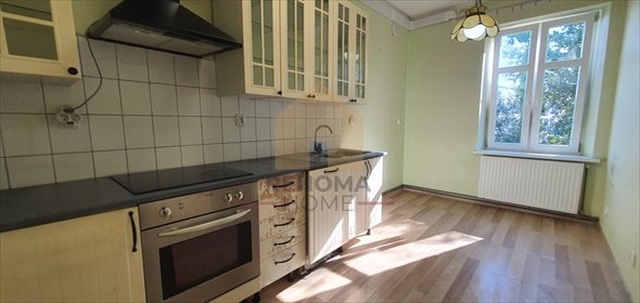 Przestronne 50m² po remoncie, piwnica, blisko atrakcji mieszkanie Świebodzice